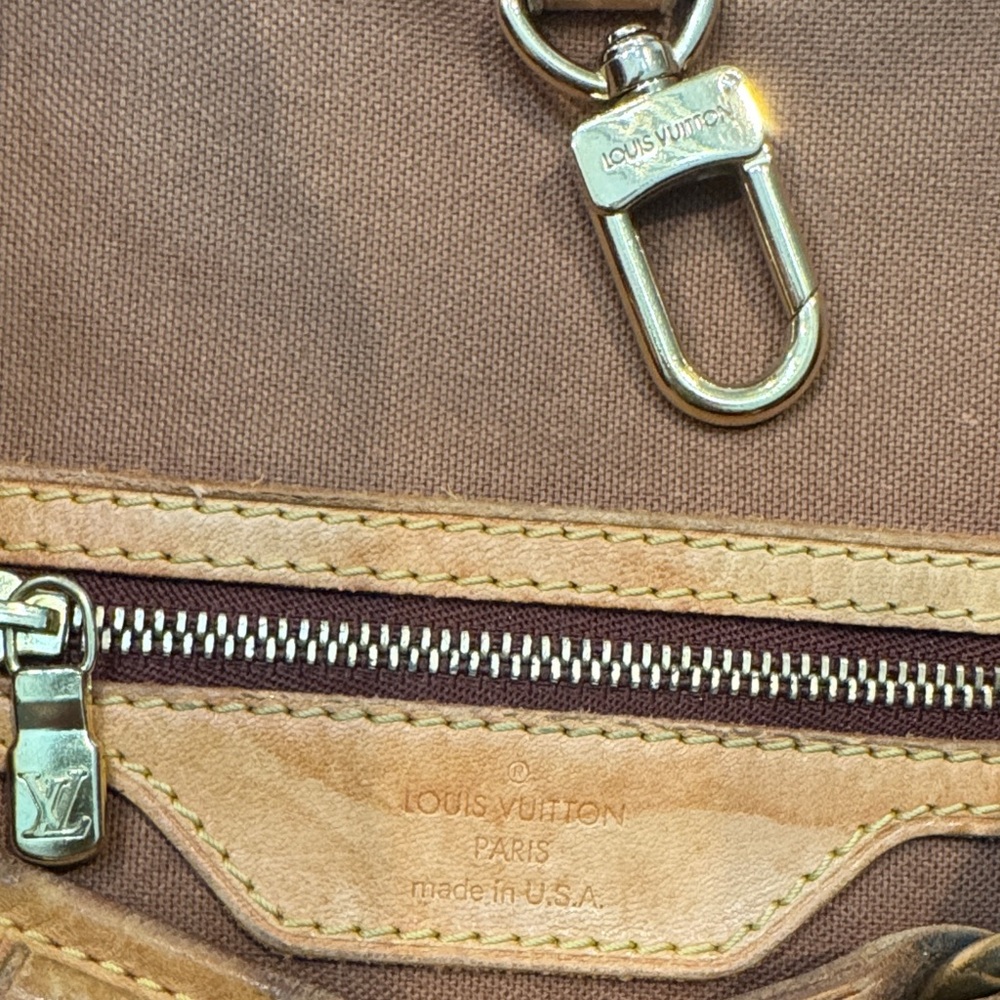 Louis Vuitton Batignolles Horizontal Monogram Shoulder Bag - Picture 11 of 13